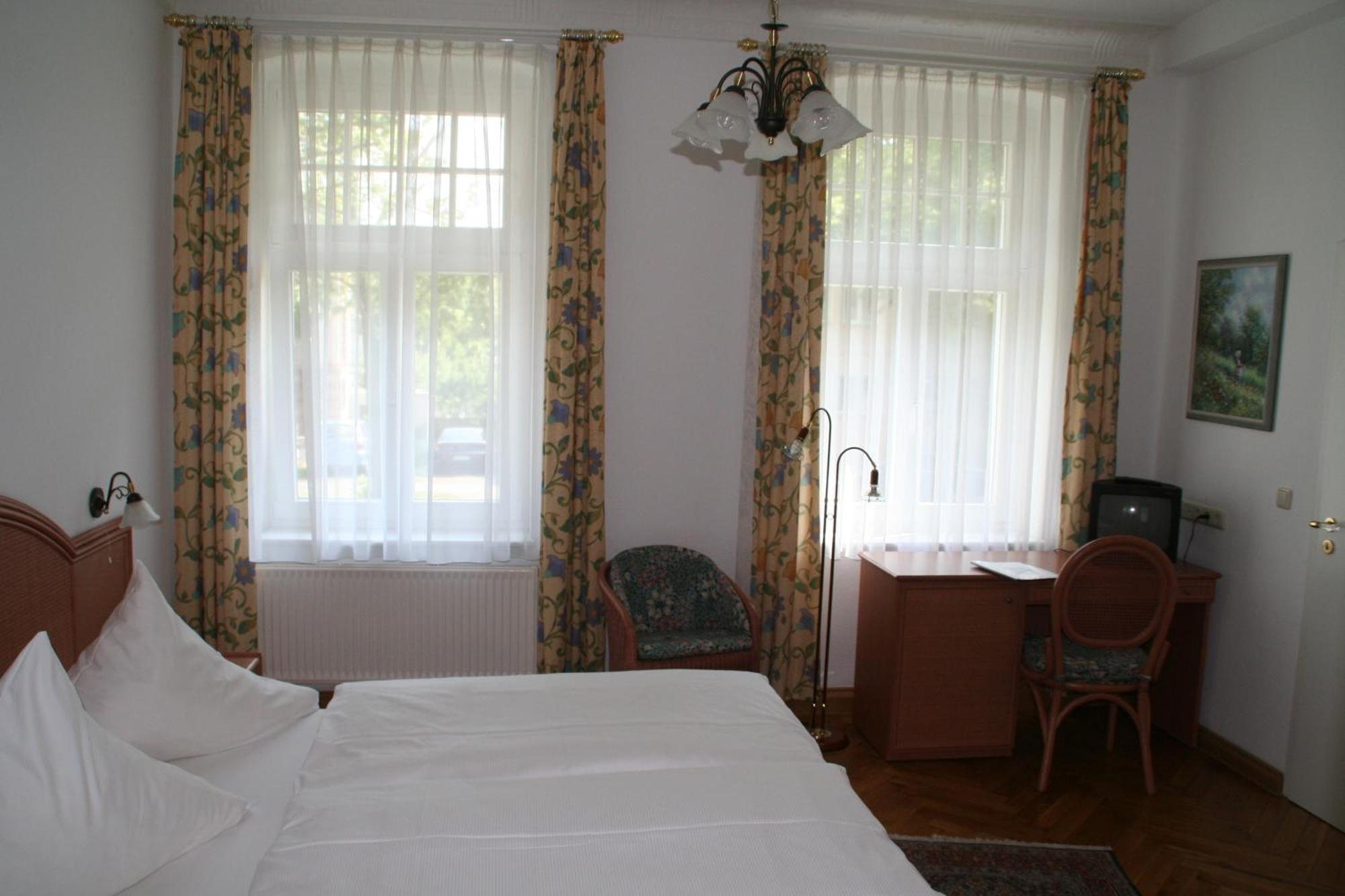 Pension Villa Beer Stralsund Ngoại thất bức ảnh