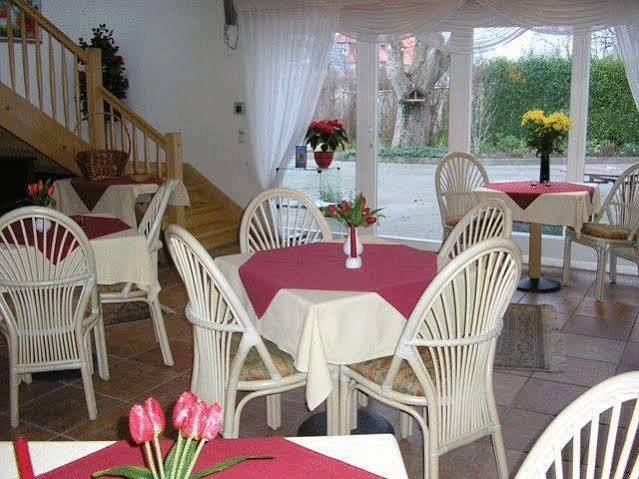Pension Villa Beer Stralsund Ngoại thất bức ảnh